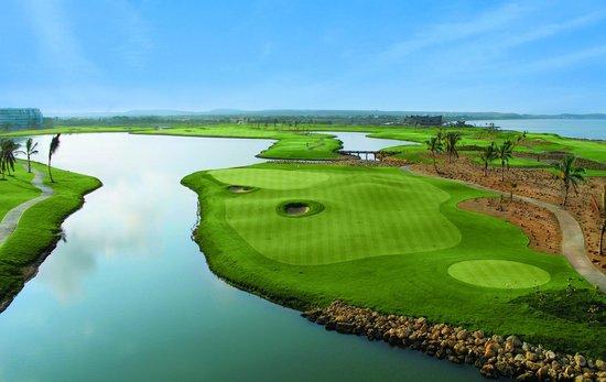 Karibana Beach Golf Condominium